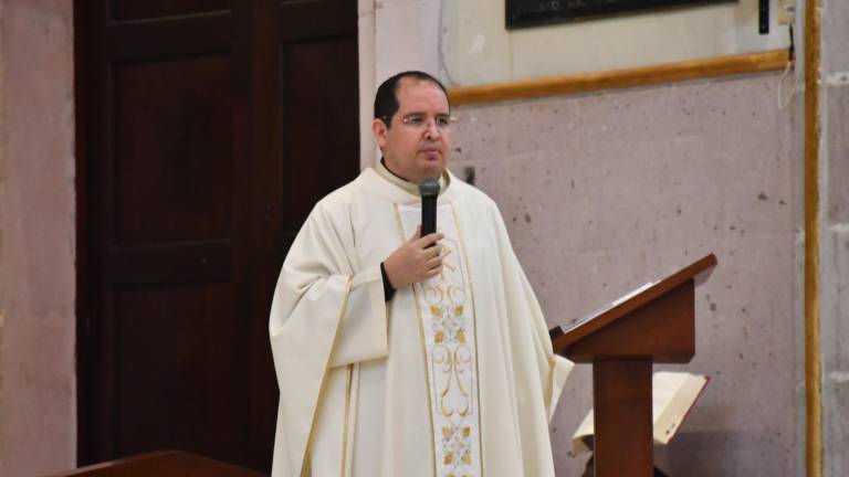 El sacerdote Jaime Homero Portillo hizo un llamado a la corresponsabilidad ciudadana y a mantener la integridad en la vida cotidiana como complemento de la fe.