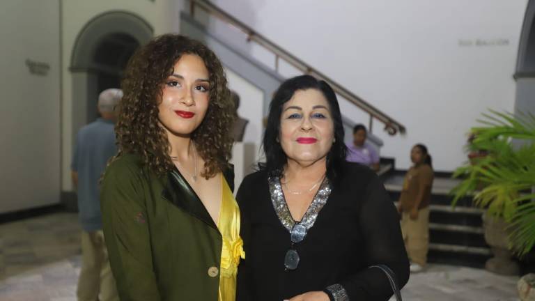 Jolette y Marisela Pucheta.