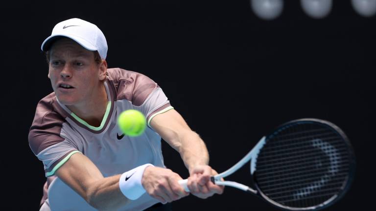 ¡Histórico! Sinner termina el reinado de Djokovic en semifinales de Australia