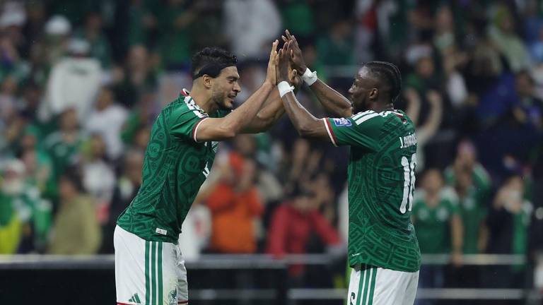 México logra su pase a octavos.