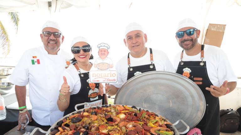 Jesús Torif, Laura Nathal, Alejandro Ito y Nicolás Lora.