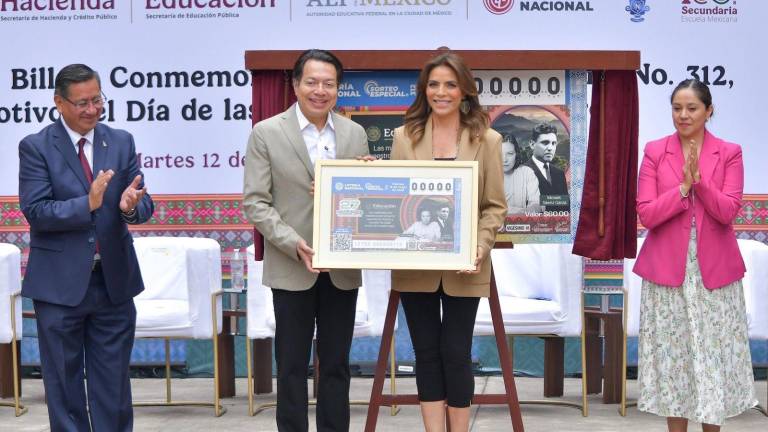 Con billete conmemorativo, la SEP y Lotería Nacional reconocen a las maestras y los maestros como pilares de la transformación de México