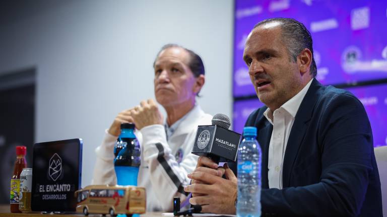 Mauricio Lanz dice que el equipo seguirá muchos años en el puerto.