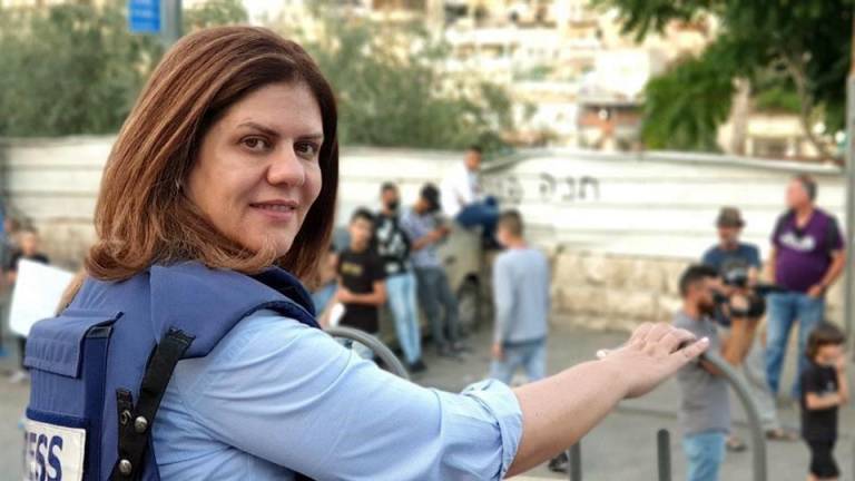 Televisora árabe Al Jazeera acusa a Israel de asesinar a periodista palestina