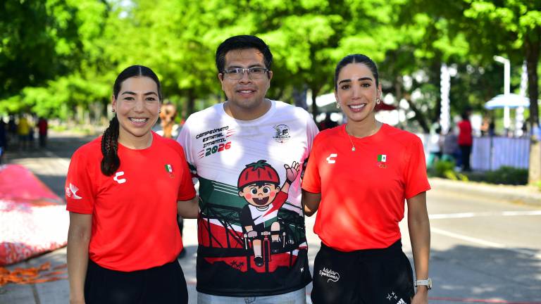 Luz Daniela y Antonieta Gaxiola reafirmaron su compromiso de impulsar a las nuevas generaciones y fortalecer el semillero del ciclismo en Sinaloa.
