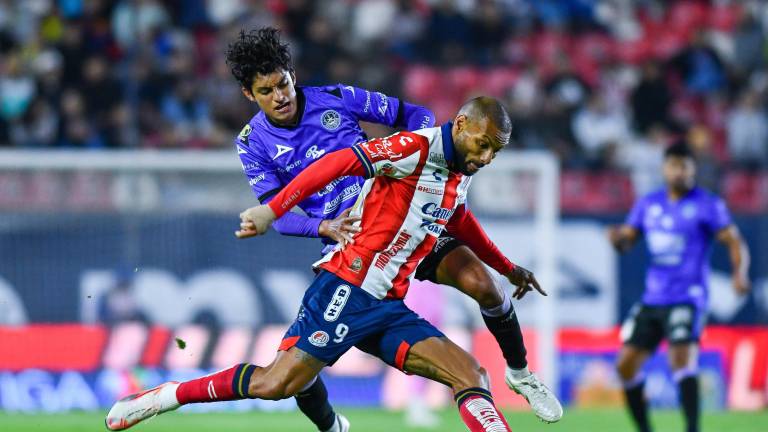 Mazatlán FC terminó por ver colapsar su defensa en el último tercio del encuentro disputado en San Luis.