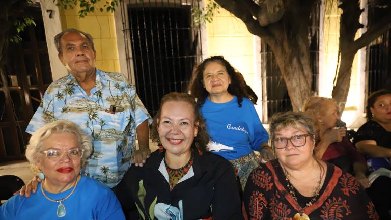 Filiberto Moreno, Lupita Ángeles, Julieta Montero, Esthela Valenzuela y Lourdes Garcidueñas.