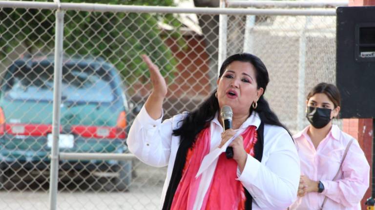 Rosa Elena Millán cierra campaña en su ejido natal San Diego