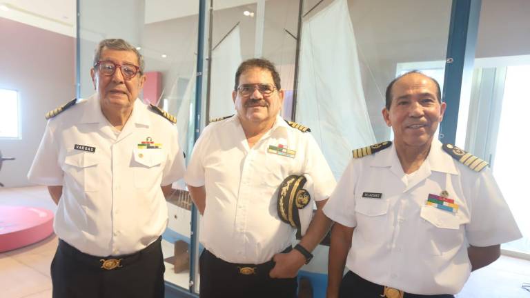 Los capitanes de altura, Manuel Vargas Cerna, Gerardo Alonso Narváez Heensly y Mario Velázquez Salazar.
