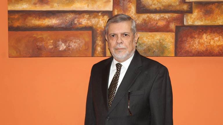 Enrique Hubbard Urrea, embajador permanente de México, construyó una destacada carrera diplomática de más de 50 años al servicio del País.