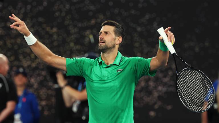 Novak Djokovic celebra un punto este sábado en tercera ronda ante Botic Van de Zandschulp.