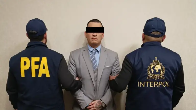 El detenido fue localizado en un hotel de Puerto Madero y quedó a disposición de la justicia argentina mientras avanza su proceso de extradición a EU.