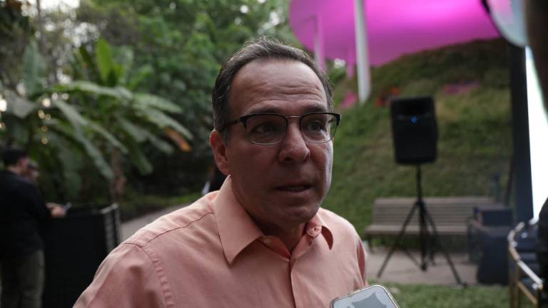 Miguel Calderón Quevedo llamó a fortalecer las instituciones policiales tras la reincorporación de agentes en Escuinapa.