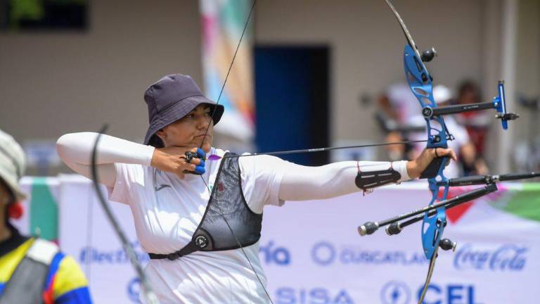 Alejandra Valencia dio dos oros a México en la jornada.