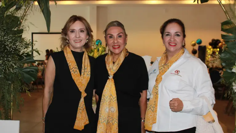 Celebra Anspac Culiacán una generación más de mujeres con deseos de superación