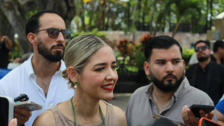 La Presidenta Municipal también dijo que tras las denuncias de cobros excesivos de la CFE se han estado resolviendo en las mesas de trabajo.