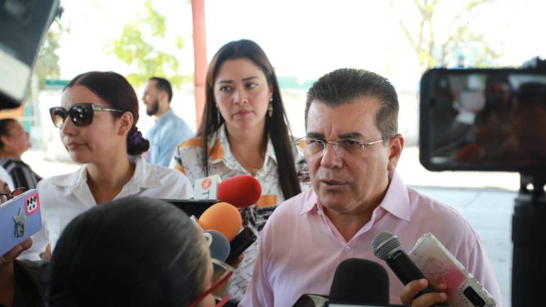 El Alcalde Édgar González Zataráin dijo que falta agentes municipales para atender la seguridad de Mazatlán.
