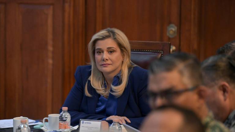 La Gobernadora de Chihuahua Maru Campos Galván notificó que no acudiría al Senado para no entorpecer las investigaciones por el caso de los agentes de la CIA.
