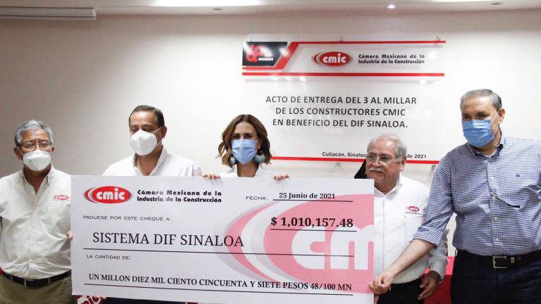 CMIC entrega a DIF Sinaloa donativo de un millón de pesos