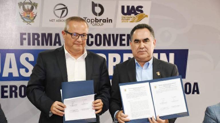 Firma de vinculación entre la UAS y TopBrain Group, empresa inversionista y desarrolladora del proyecto MZT AeroSpace Park.