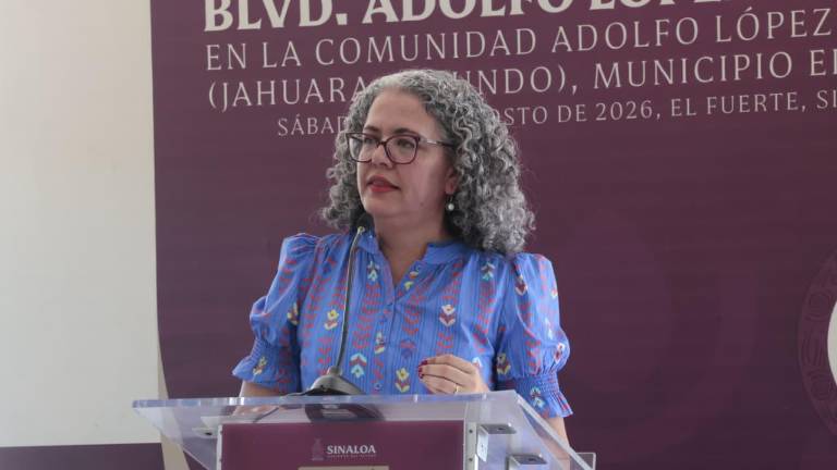 Graciela Domínguez inicia recorridos por Sinaloa con obra en El Fuerte.