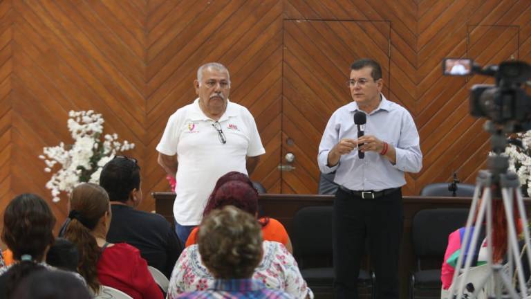 El dirigente del Movimiento Amplio Social Sinaloense se presentó en Cabildo para agradecer el operativo de búsqueda del joven Omar.