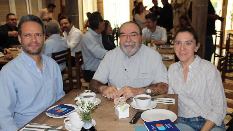 Participan empresarios en la charla ‘Competir con propósito’