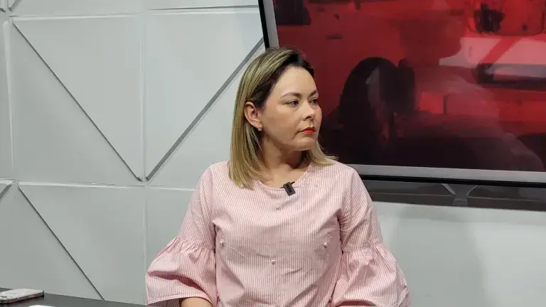 Yeraldine Bonilla estableció contacto con la Cónsul de México en Jordania, María Guadalupe Trad Brambila, quien confirmó que los mexicanos recibieron acompañamiento consular hasta su salida de la zona de conflicto.