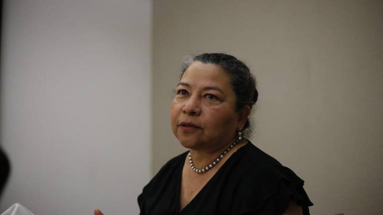 Verónica de León expuso que la violencia y las pérdidas constantes han deteriorado la salud emocional de la población culiacanense.