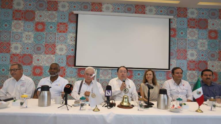 Directivos de Club Rotario Mazatlán anuncia jornada para recaudar fondo para comprar filtros de agua para escuelas.