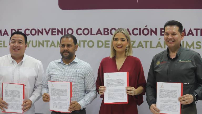 El Ayuntamiento de Mazatlán y el IMSS Bienestar Sinaloa firmaron un convenio de colaboración para brindar sin costo servicios médicos especializados en el Hospital General.