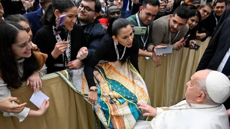 El Papa Francisco saludó a los participantes en el Jubileo de los Comunicadores, celebrado en el Aula Pablo VI de El Vaticano.