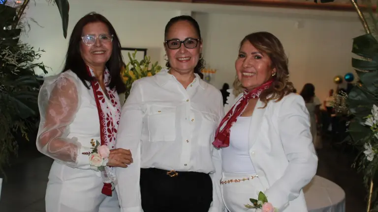 Celebra Anspac Culiacán una generación más de mujeres con deseos de superación