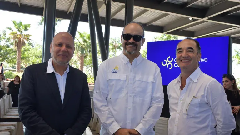 Inaugura Grupo Coppel su Club Deportivo