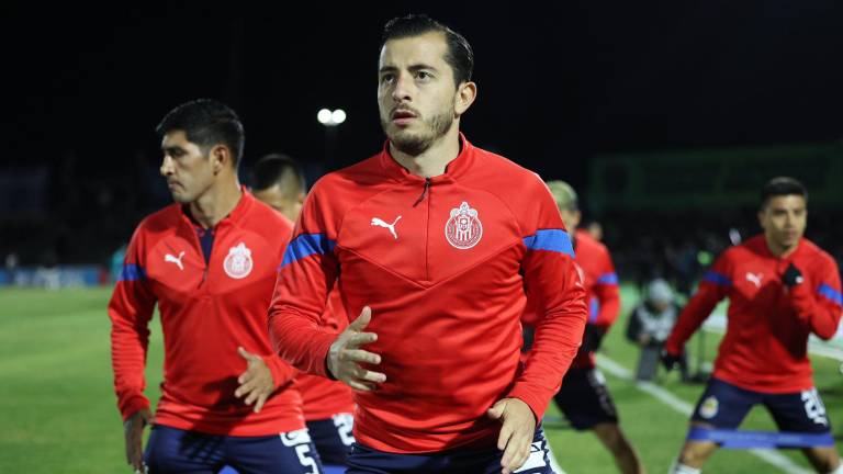 El defensa de Chivas, Alan Mozo, no será sancionado tras promover apuestas deportivas y casinos a través de sus redes sociales.