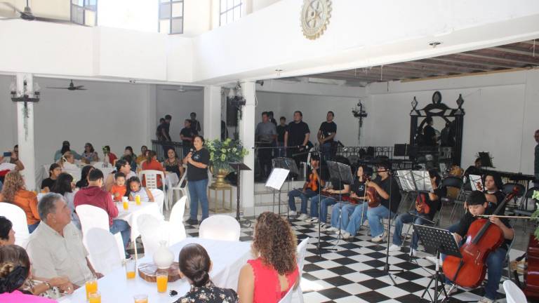 El desayuno tuvo una positiva respuesta de la ciudadanía.