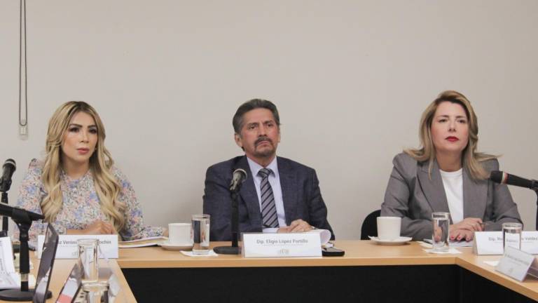 En reunión, se analizaron las auditorías de 11 entes municipales y 10 entes estatales como parte del Programa Anual de Auditorías, Visitas e Inspecciones 2025.