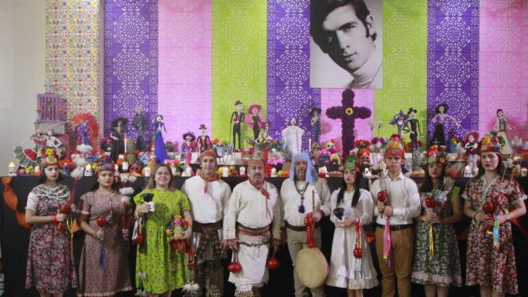 En el Isic celebran con altares y artes escénicas el Día de Muertos