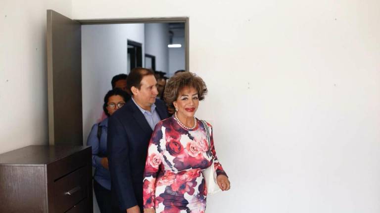 Lucila Ayala de Moreschi.