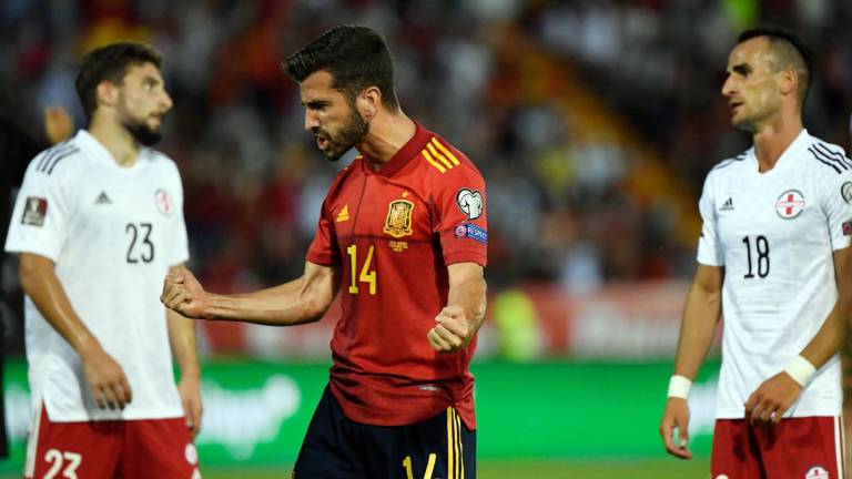 España golea a Georgia.