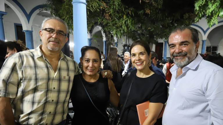 Francisco Lanz, Evelin Mata, Irene Pérez y Jorge López.