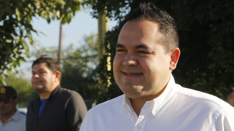 Tras 13 audiencias, Héctor Melesio Cuén Díaz fue vinculado a proceso tras facturar para la UAS en su propio negocio.