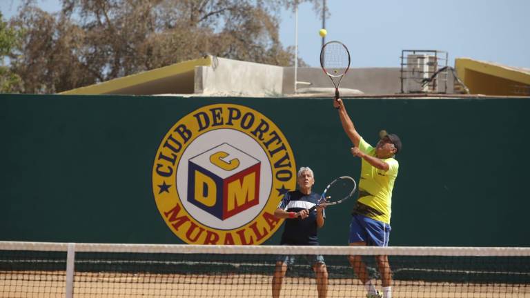 Aguirre y Zepeda arrancan triunfales en Torneo de Tenis Relámpago del Día del Padre