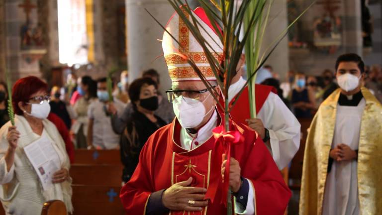 En Mazatlán celebran el Domingo de Ramos en inicio de Semana Santa