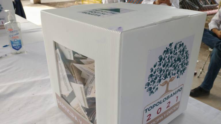 La consulta popular se realizó el domingo, en Ahome.