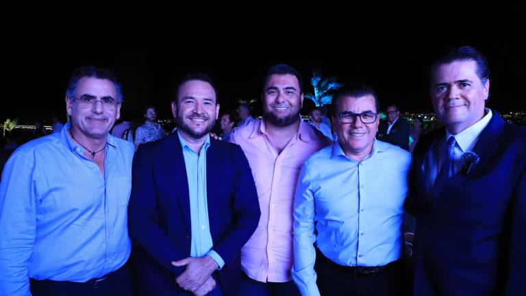 Víctor Granados, Ismael Tirado, Luciano Carrasco, Édgar González y Flavio Michel.