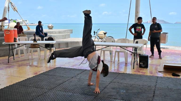 La Velaria vibra con el Monos Bichis Beach Battles.