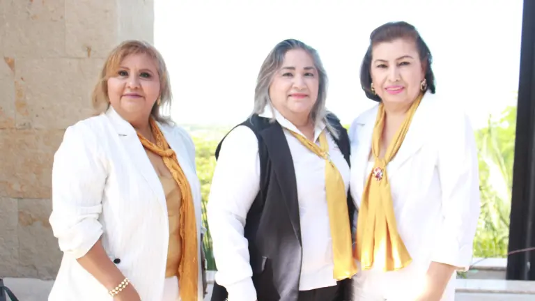 Celebra Anspac Culiacán una generación más de mujeres con deseos de superación