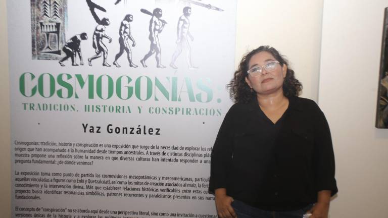 Yaz González presentó Cosmogonías: tradición, historia y conspiración, exposición que reúne alrededor de 20 obras inspiradas en relatos de creación y culturas ancestrales.