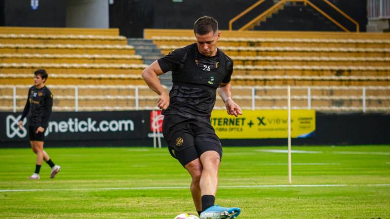 Dorados muestra mejoría, pero le cuesta sacar victorias.